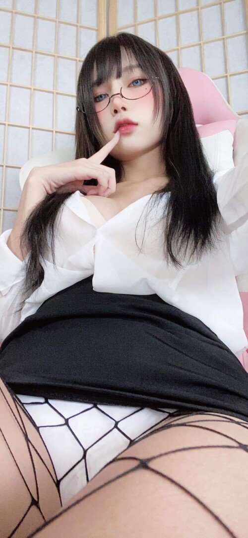Asian Petite with big Tits ðŸ¤¤â™¥ï¸ - Porn - EroMe