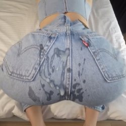 Cum On Jeans - Cum On Jeans - Porn Photos & Videos - EroMe
