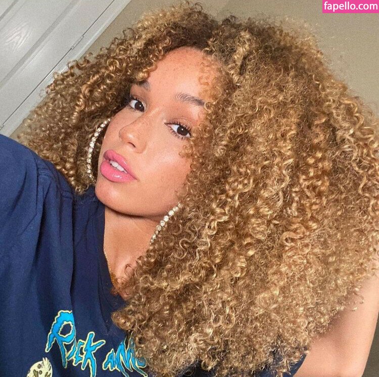 Sensational ✨🤝🏾✨ #lDiN3Hrs