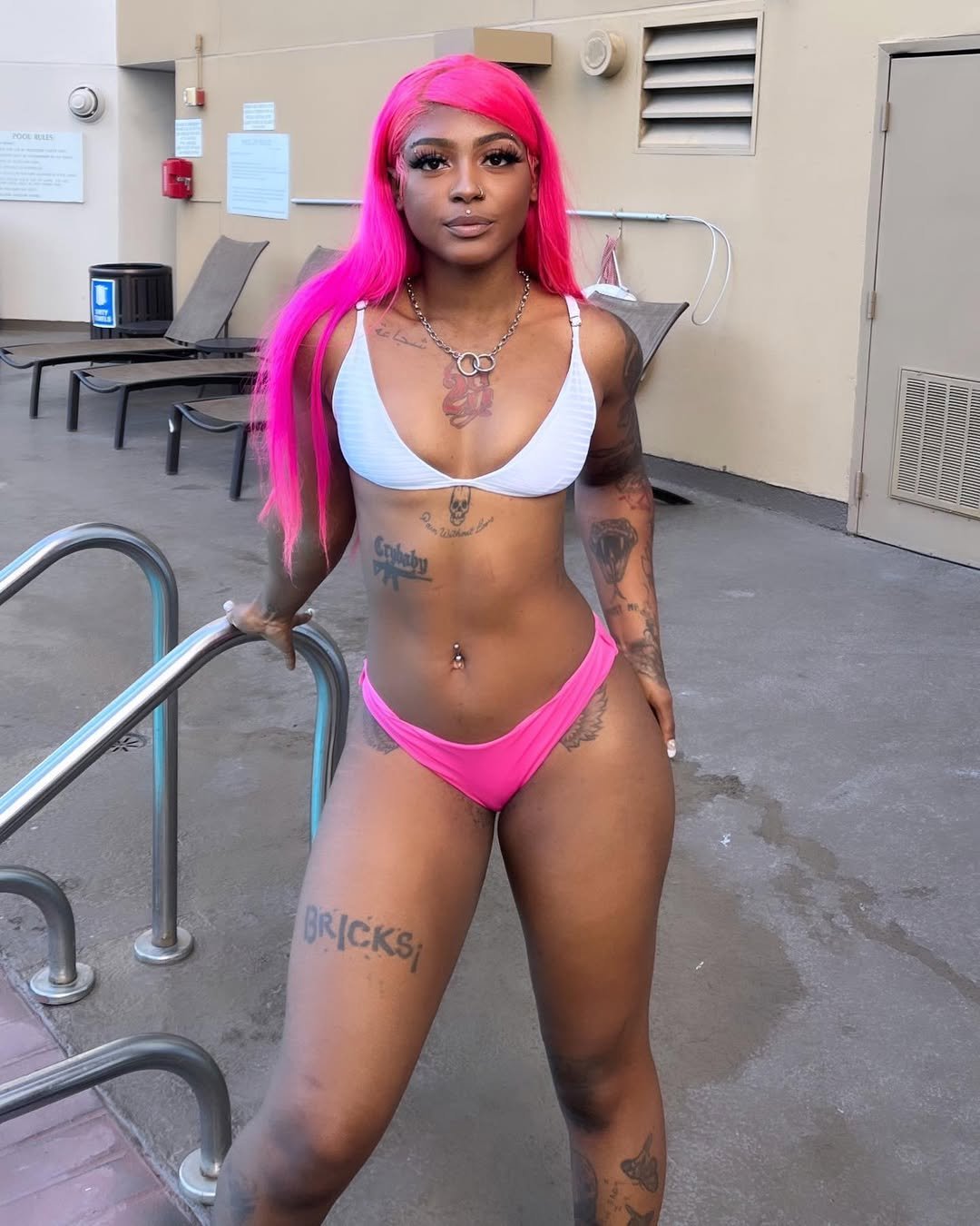 Pink Hair Thots #X0IFYxwF