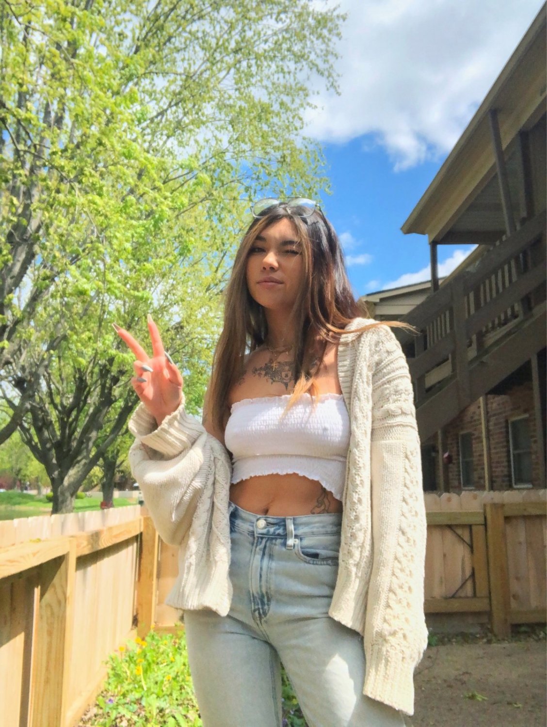 Disclosure #434: Asian model & camgirl #XpLUoMVE
