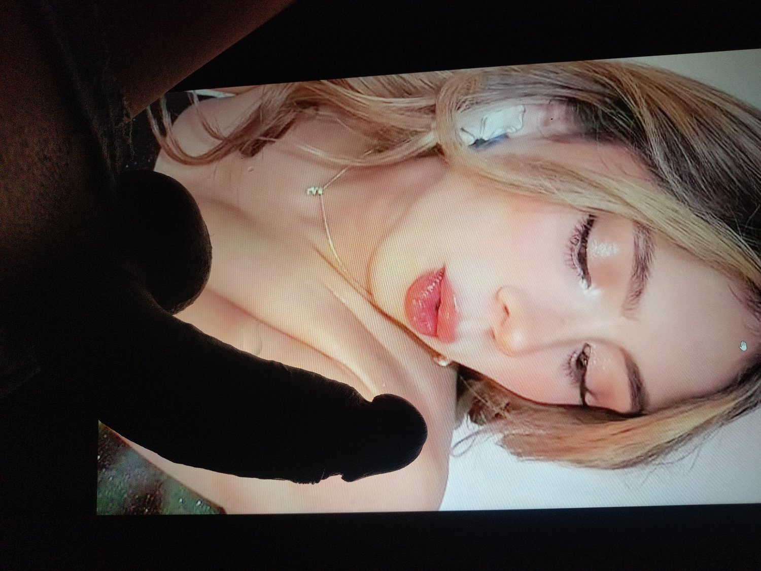 Tribute Karen Torres For the celebration of your 23rd birthday. Beautiful whore Duckface#3💋🐽👑✨ #PpnGF91N