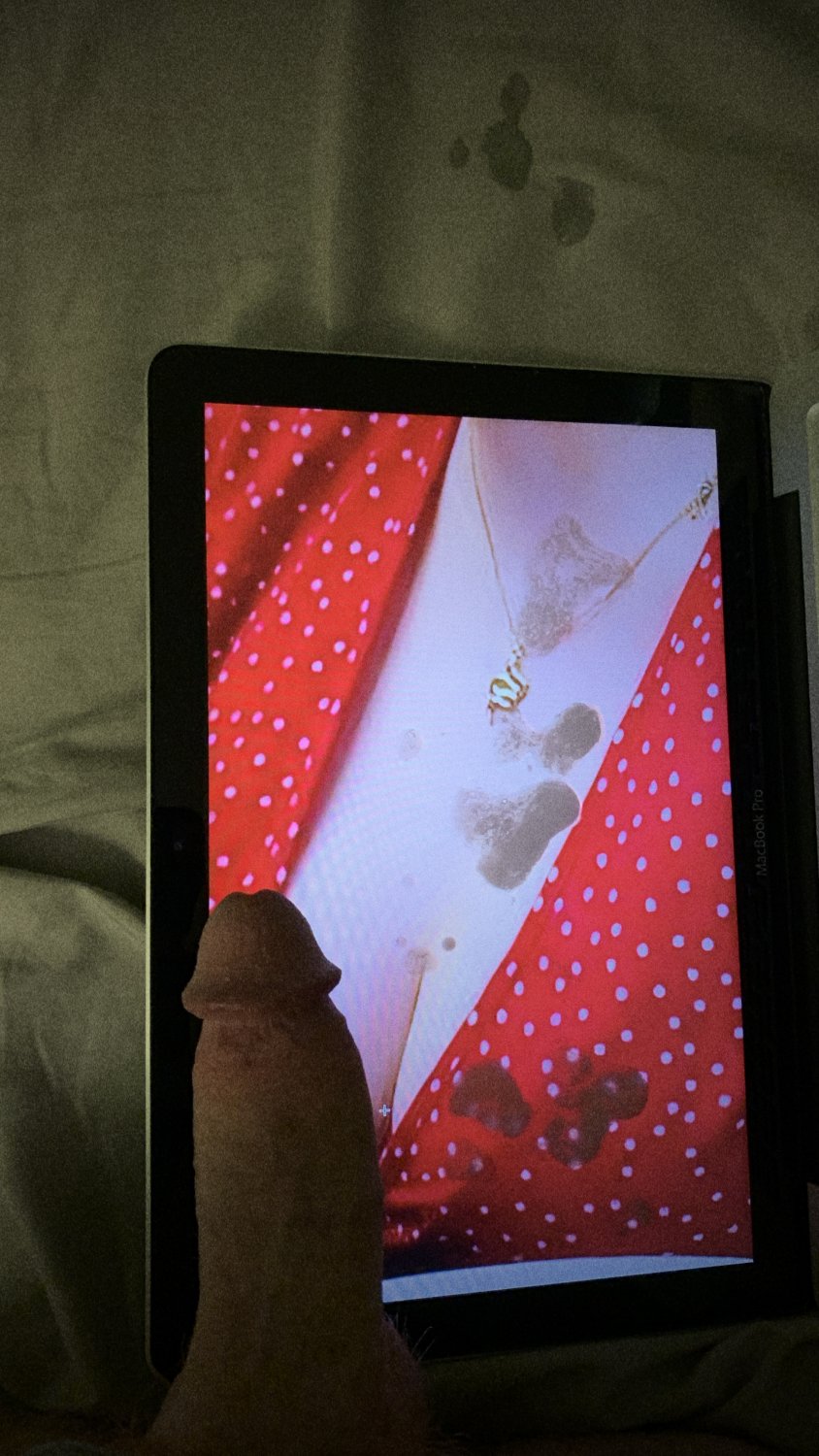 MILF Next Door Drains My Balls (IRL Cum Tribute Request) #gPs8p9aU